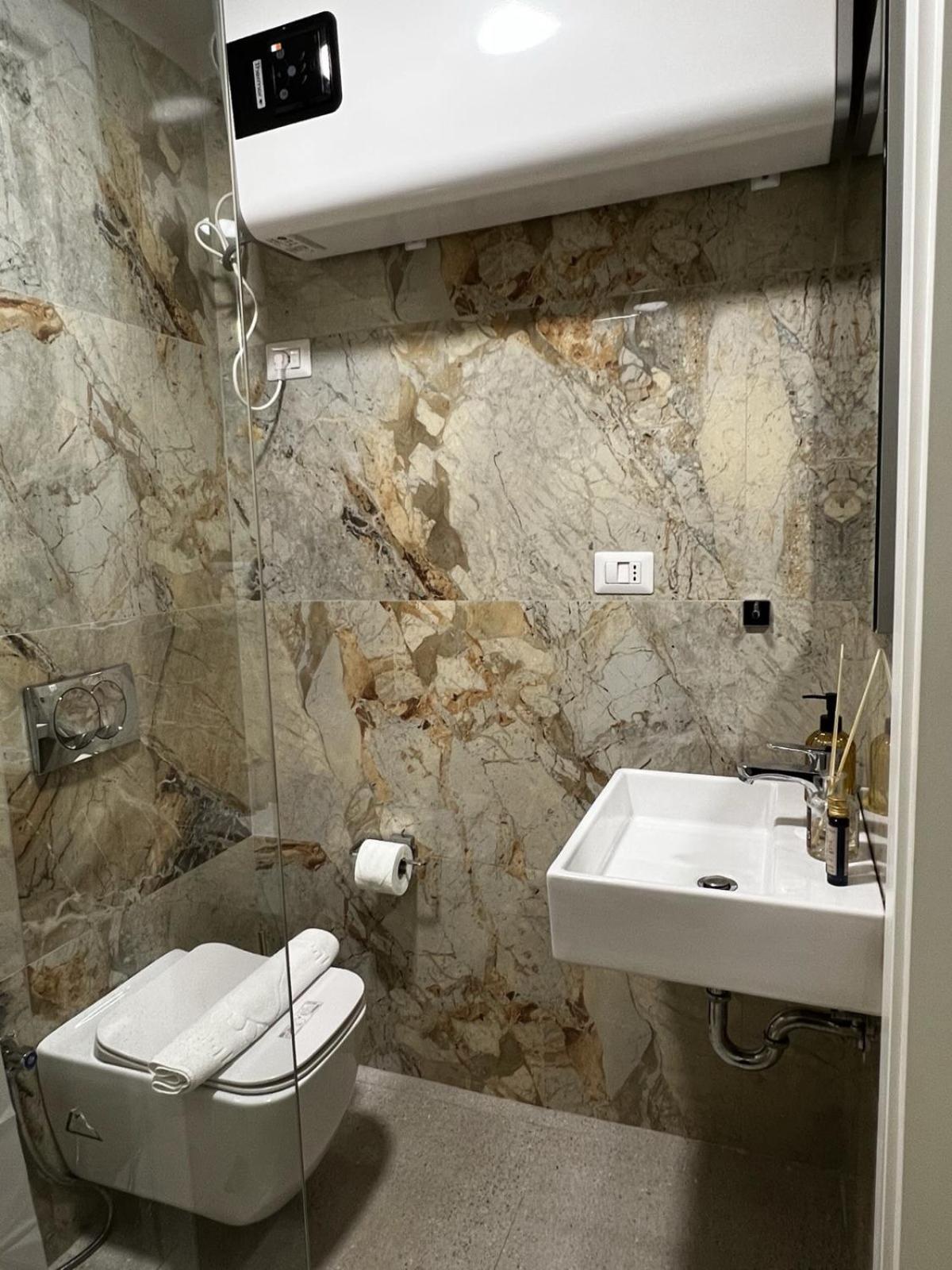 Condesa Bed & Breakfast Tiranë Eksteriør bilde